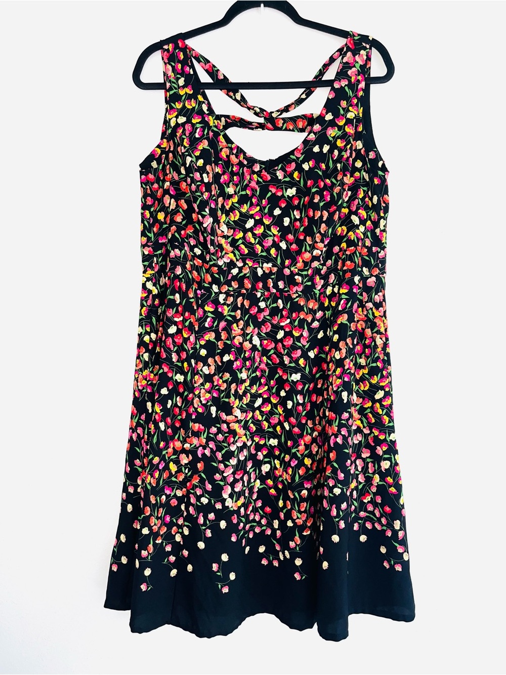 Cherry Velvet Angelina Dress V Neck Criss-Cross Back Floral Black/Multi SZ 0X